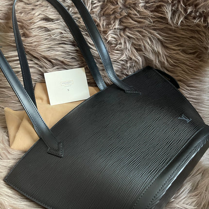 Preloved Louis Vuitton Saint Jacques
