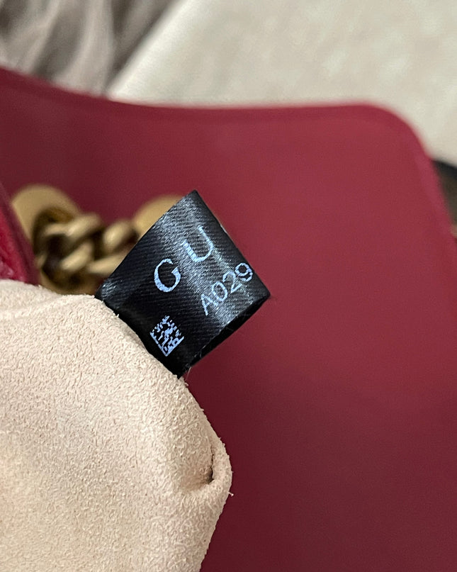 PRELOVED AUTHENTIC GUCCI GG Mini Marmont Matelassé Bag in BLK/RED