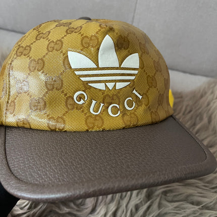 Preloved Authentic Gucci x adidas Baseball Hat Sz M