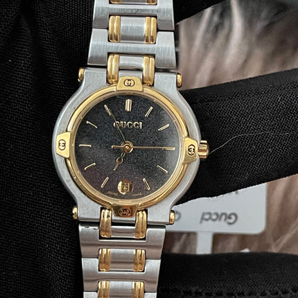 Preloved Authentic Gucci 9000L Two-Tone Black Dial Vintage Watch