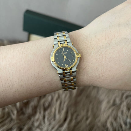 Preloved Authentic Gucci 9000L Two-Tone Black Dial Vintage Watch