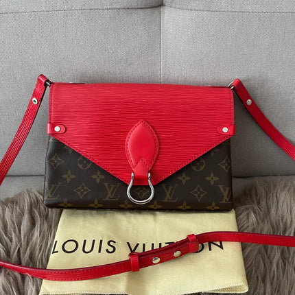 Preloved Authentic  Louis Vuitton Saint Michel Epi leather flap