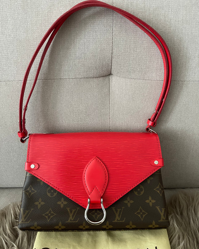 Preloved Authentic  Louis Vuitton Saint Michel Epi leather flap