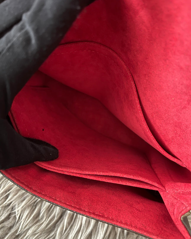 Preloved Authentic  Louis Vuitton Saint Michel Epi leather flap