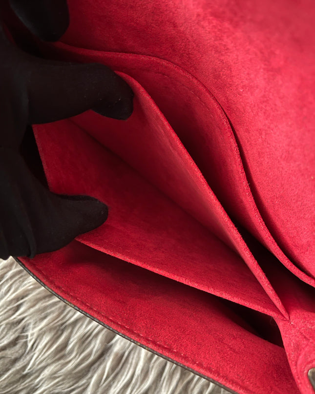 Preloved Authentic  Louis Vuitton Saint Michel Epi leather flap