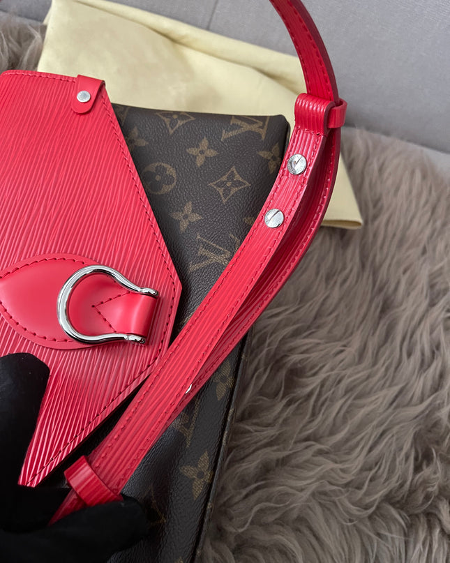 Preloved Authentic  Louis Vuitton Saint Michel Epi leather flap