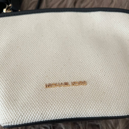 Preloved Authentic Unused Michael Kors Kimber Small 2-in-1 Perforated & Embossed Faux Leather Tote Bag