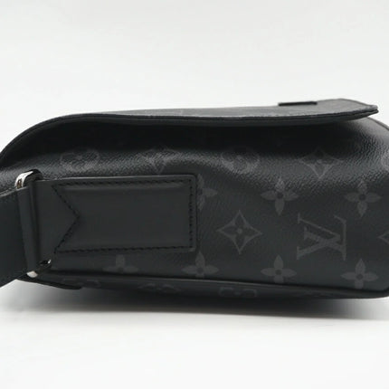 Preloved Authentic Rank A LOUIS VUITTON Eclipse District PM