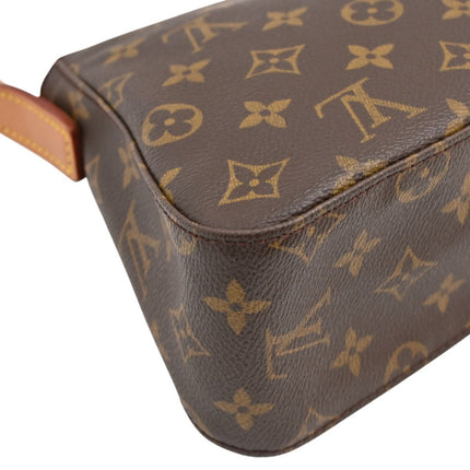 Preloved Authentic Louis Vuitton Looping MM Monogram Canvas Shoulder Bag