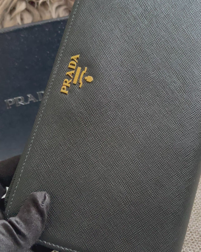 Preloved Authentic Prada Organizer Wallet — Saffiano Leather