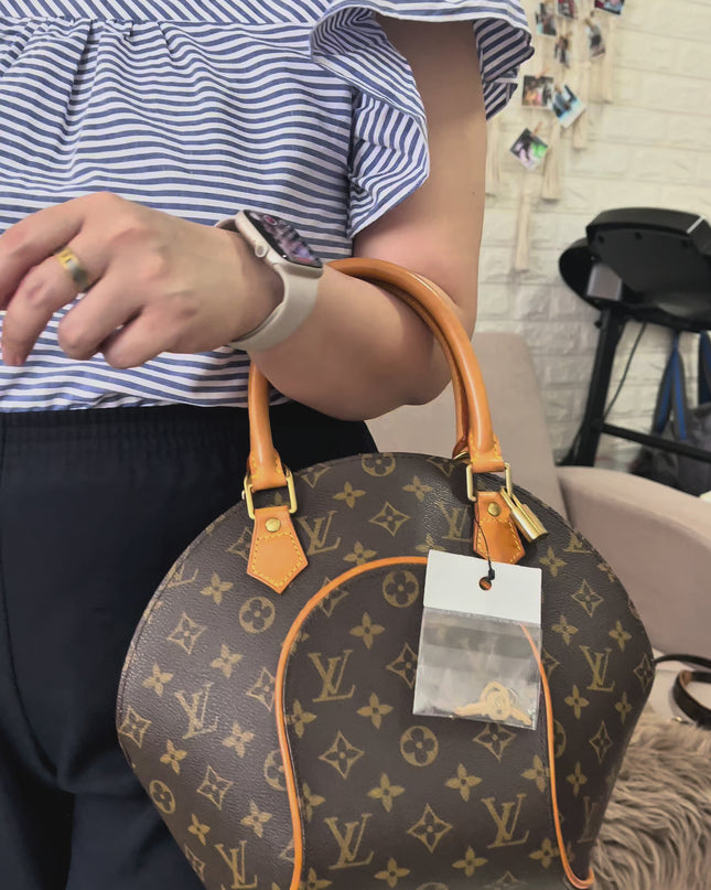 BIG DROP! Preloved Louis Vuitton 2000 Ellipse PM handbag w/provided strap