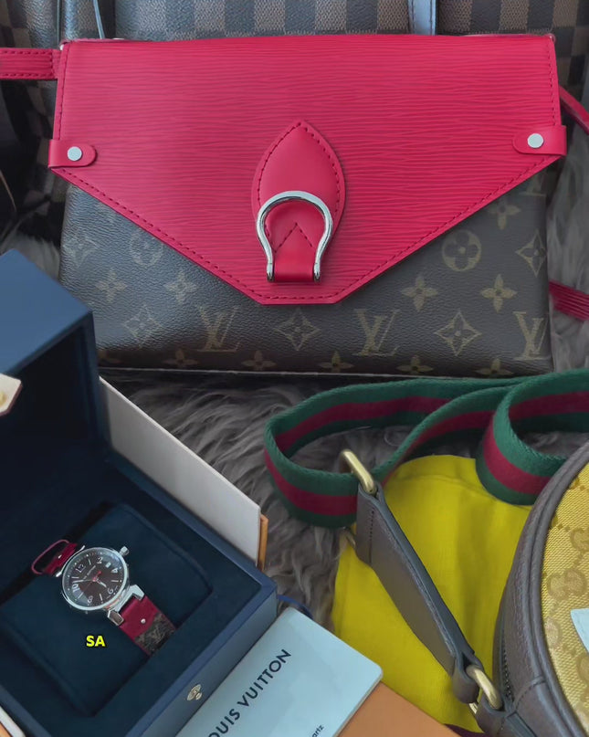 Preloved Authentic  Louis Vuitton Saint Michel Epi leather flap