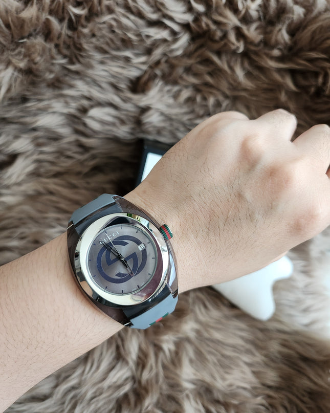 Gucci
Sync Grey Dial and Grey Rubber Strap Unisex Watch 137.1