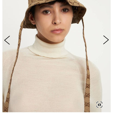 Gucci
Reversible GG & nylon bucket hat