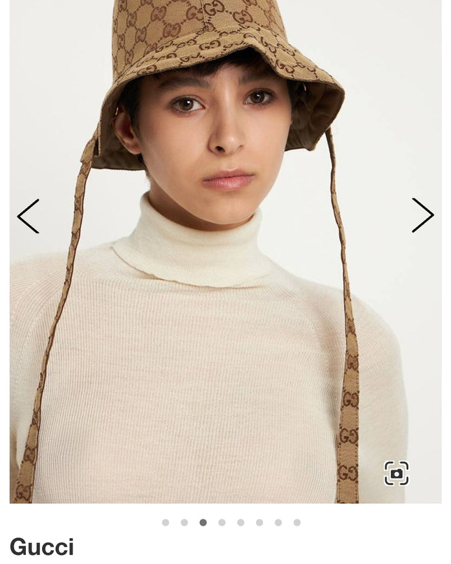 Gucci
Reversible GG & nylon bucket hat