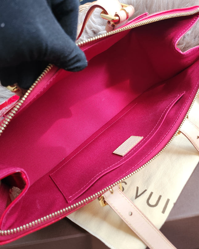 Louis Vuitton Monogram Vernis Rosewood Avenue shoulder bag