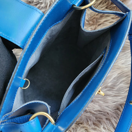 Louis Vuitton Cluny Shoulder Bag