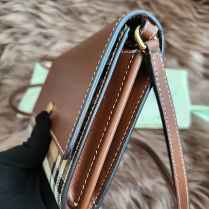 Burberry Vintage check wallet