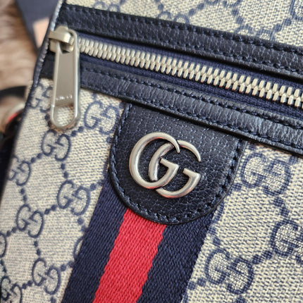 Gucci Beige/Navy Blue GG Supreme