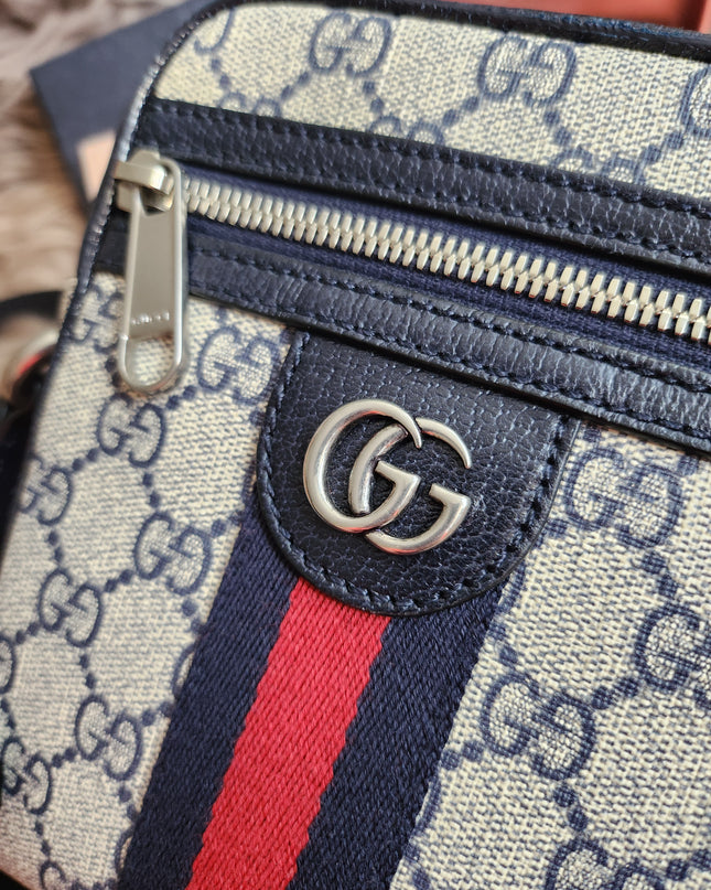 Gucci Beige/Navy Blue GG Supreme