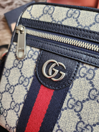 Gucci Beige/Navy Blue GG Supreme