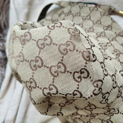 Gucci
Reversible GG & nylon bucket hat