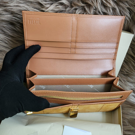 PRIMA CLASSES

Long wallet