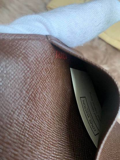 Louis Vuitton Mini Agenda Damier Ebene (Card Holder )