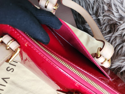 Louis Vuitton Monogram Vernis Rosewood Avenue shoulder bag