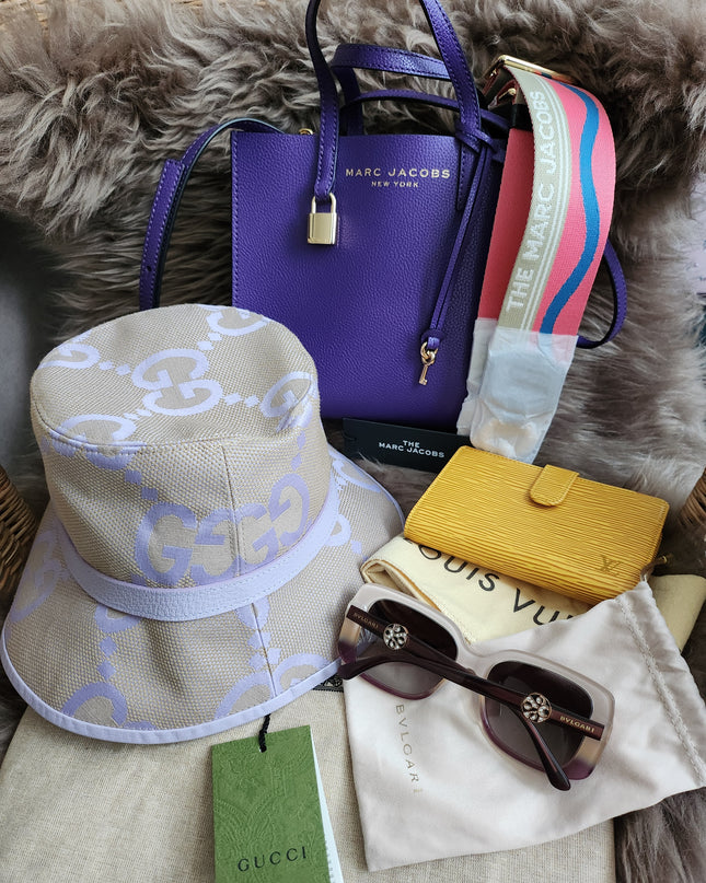 Gucci
Jumbo GG Bucket Hat in Canvas