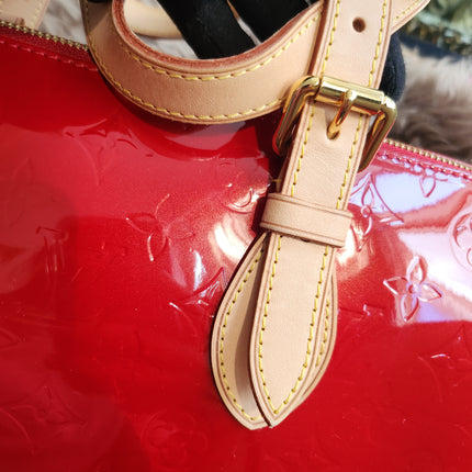 Louis Vuitton Monogram Vernis Rosewood Avenue shoulder bag