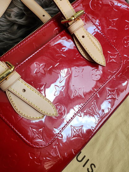 Louis Vuitton Monogram Vernis Rosewood Avenue shoulder bag