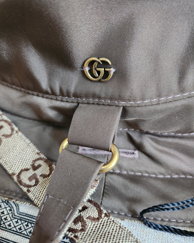 Gucci
Reversible GG & nylon bucket hat