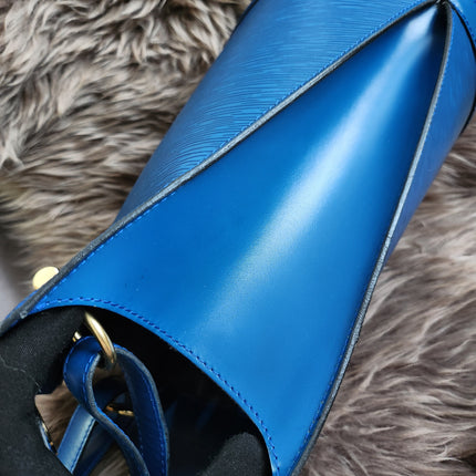 Louis Vuitton Cluny Shoulder Bag