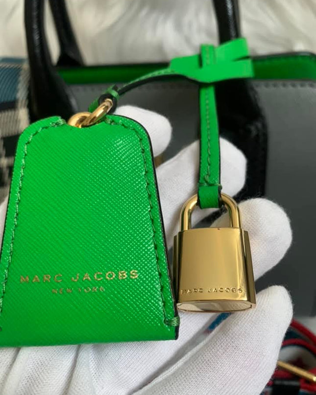 Marc Jacobs Little Big Shot