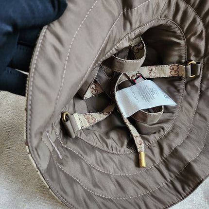 Gucci
Reversible GG & nylon bucket hat