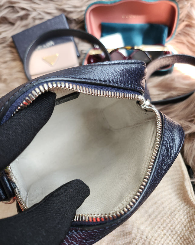 Gucci Beige/Navy Blue GG Supreme