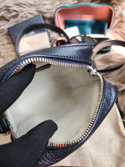 Gucci Beige/Navy Blue GG Supreme