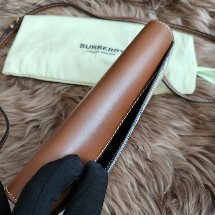 Burberry Vintage check wallet