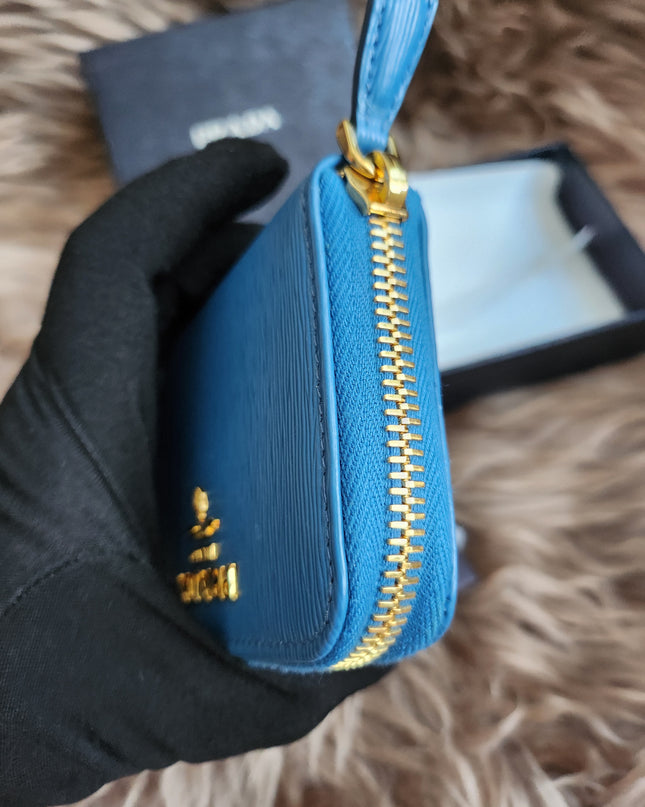 Prada Zip Aroud Coin Purse