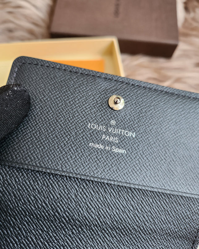 Louis Vuitton Epi Epi Leather Card Case Black