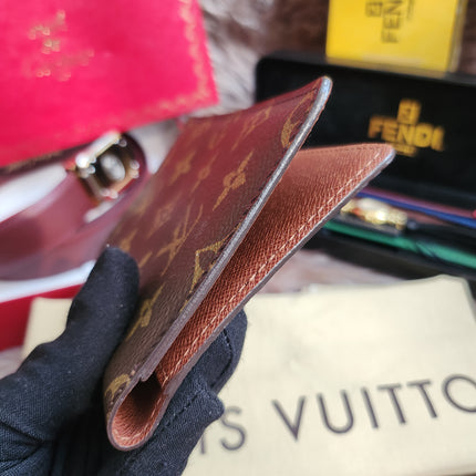 LOUIS VUITTON Agenda Pocket Monogram Canvas