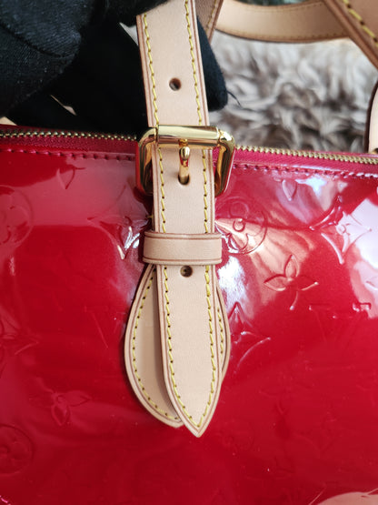 Louis Vuitton Monogram Vernis Rosewood Avenue shoulder bag