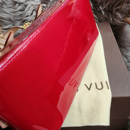 Louis Vuitton Monogram Vernis Rosewood Avenue shoulder bag