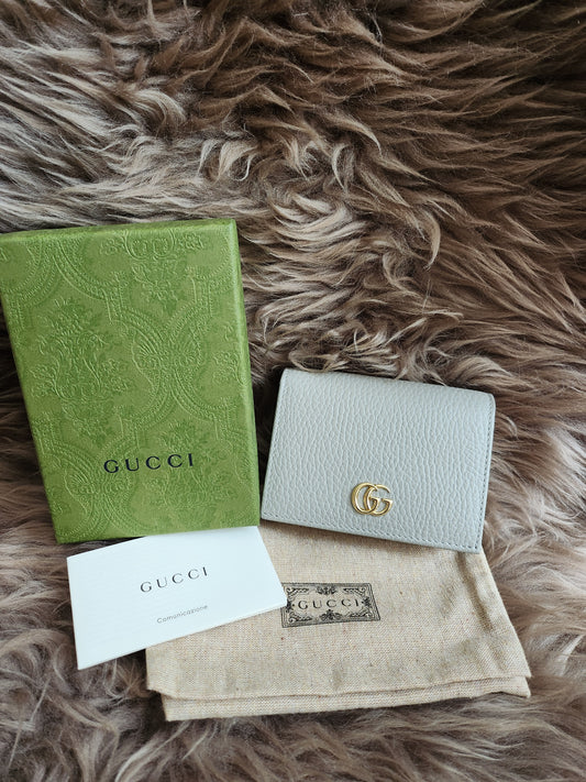 Gucci

GG Marmont card case wallet