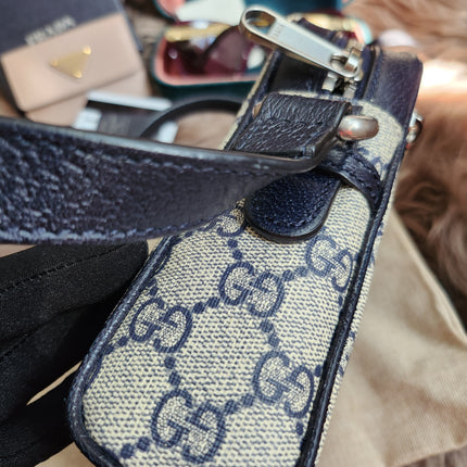 Gucci Beige/Navy Blue GG Supreme