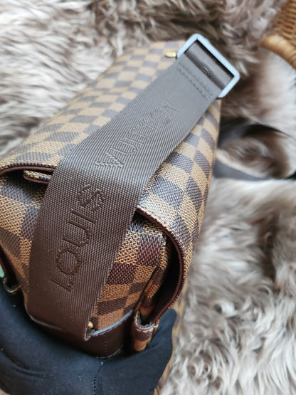 LOUIS VUITTON NAVIGILIO