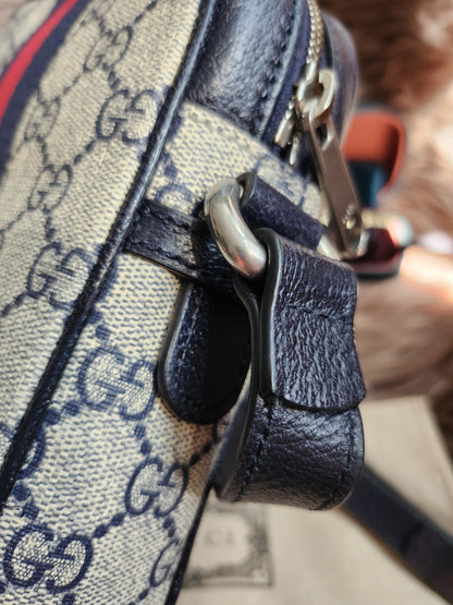 Gucci Beige/Navy Blue GG Supreme