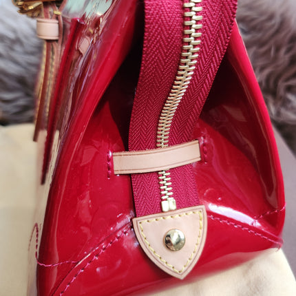 Louis Vuitton Monogram Vernis Rosewood Avenue shoulder bag