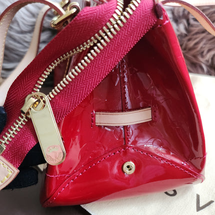 Louis Vuitton Monogram Vernis Rosewood Avenue shoulder bag